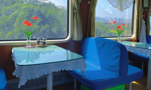 火车餐车在几号车厢