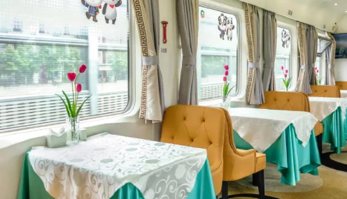 火车餐车在几号车厢