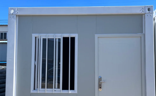 集装箱房买一间多少钱2023