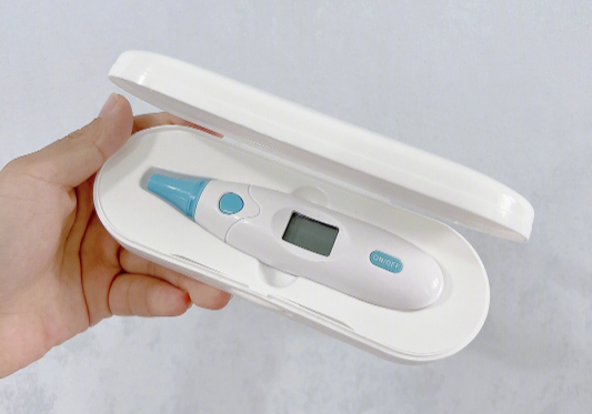 耳温枪测量两只耳朵温度不一样正常吗