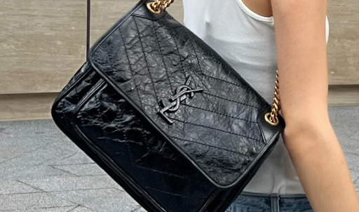 代购包包是正品吗