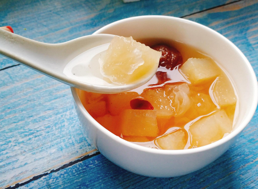 咳嗽吃梨好还是煮梨水好