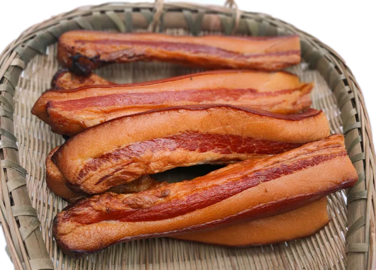 腊肉烧皮好吃还是不烧皮好吃