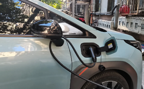 新能源车充电充90还是充满电