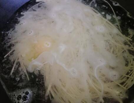 开水能把挂面烫熟吗