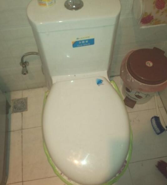 洁厕灵怎么用