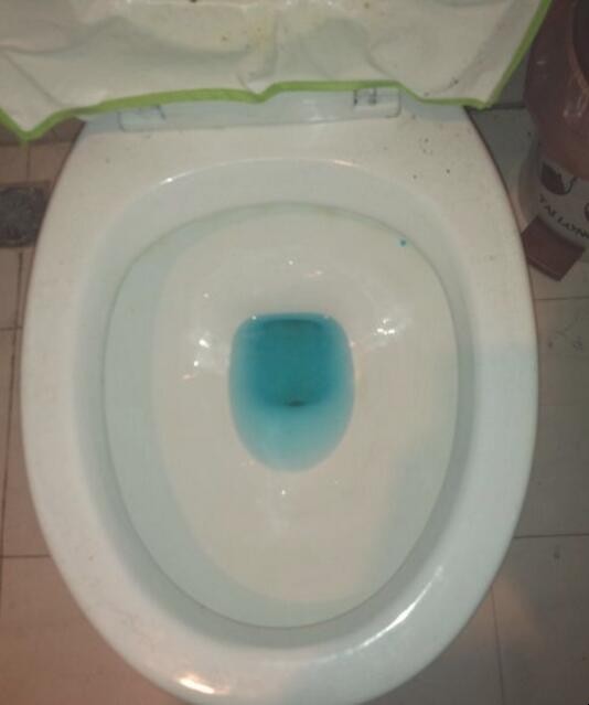 洁厕灵怎么用