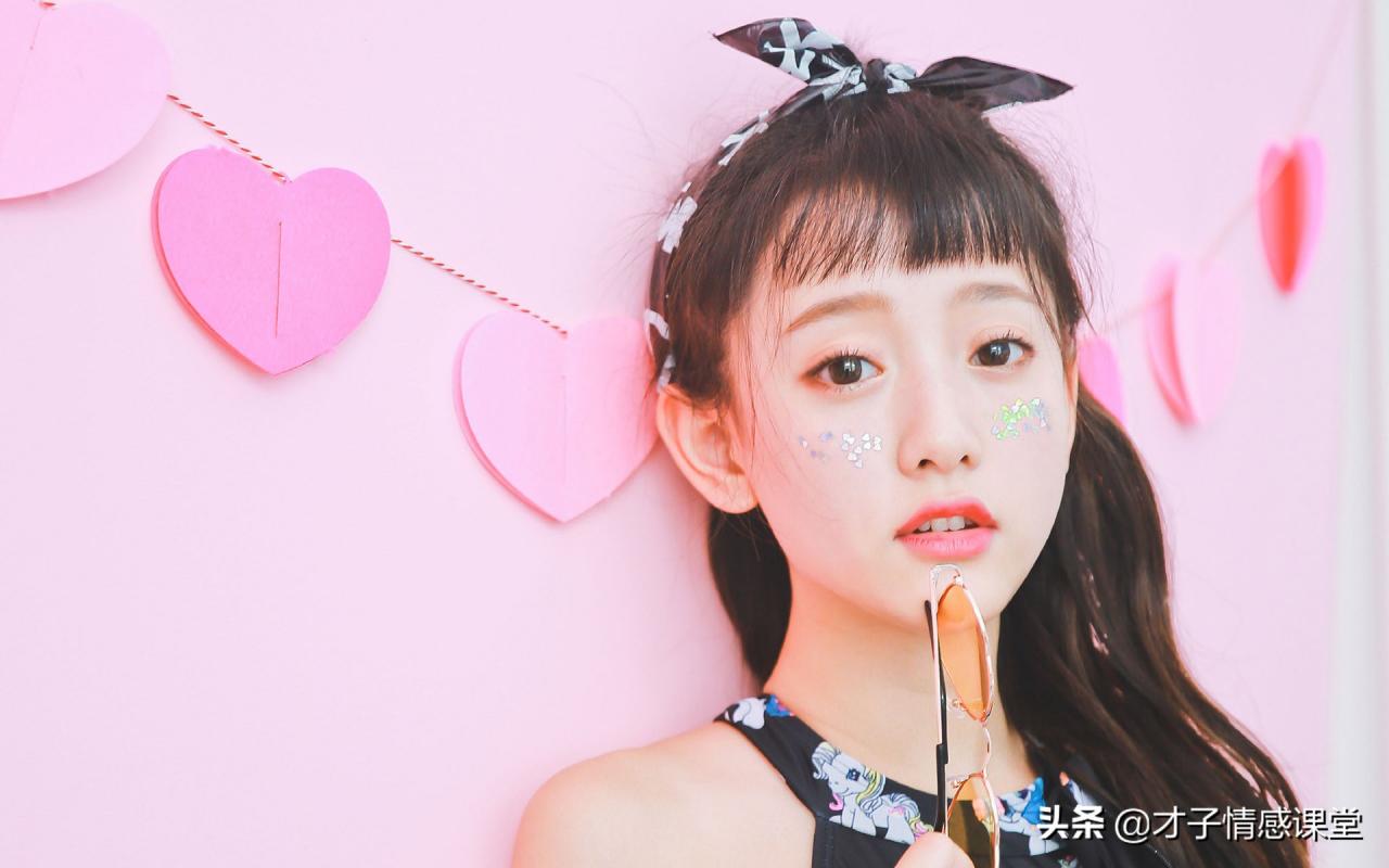 能让男人秒回消息的女人,有什么独家秘诀?教你“握住”他的心