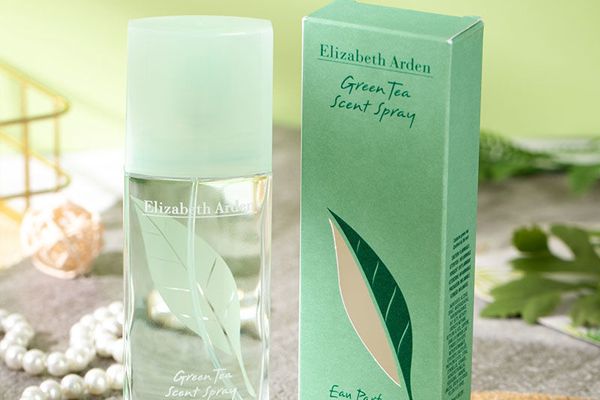 伊丽莎白雅顿绿茶香水1.jpg