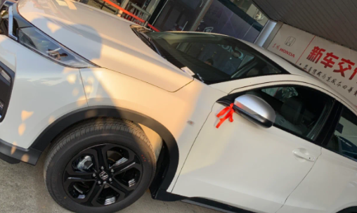 提新车打死都要这样要赠品