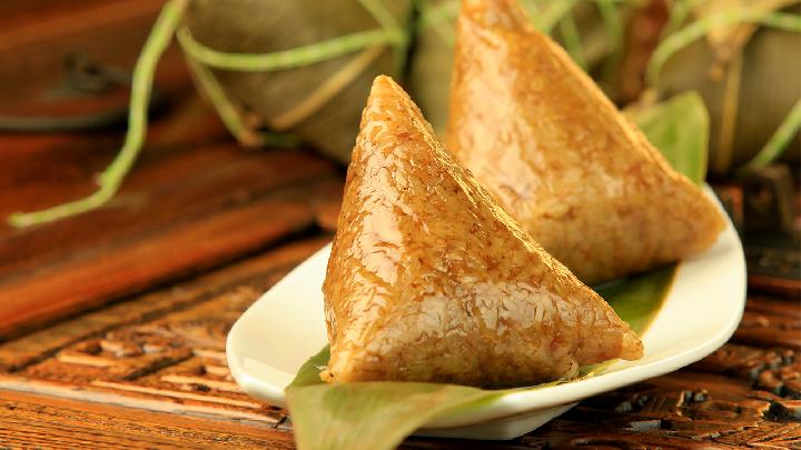 常喝水会有什么好处 患有这些疾病多喝热水大有好处