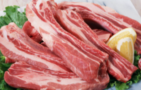 猪肉化冻可以用热水吗