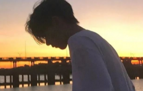 碎盖摩根烫头发要多长