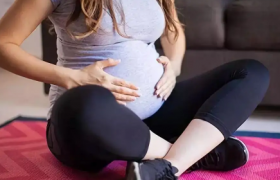 怀孕不到3个月肚子显大是怎么回事