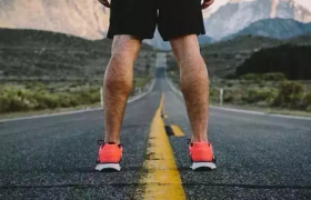 男人腿毛少是肾虚吗