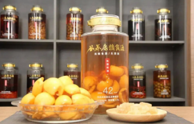 枇杷泡酒可以带核一起泡吗