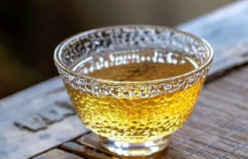 枇杷泡酒用什么酒好
