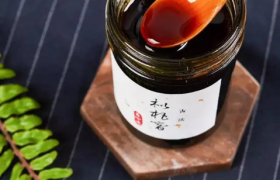 熬枇杷膏一斤枇杷放多少冰糖