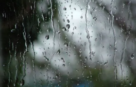 2022三亚8月份雨水多吗