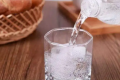 苏打水是不是碳酸饮料