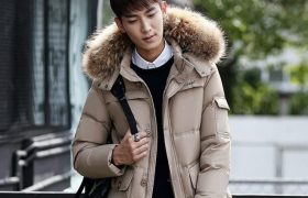 羽绒服结块后怎么恢复